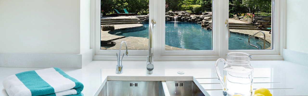 hero-residential-pool-sink-day-blue-water-cropped-horizontal-1440x450-image-file“class=